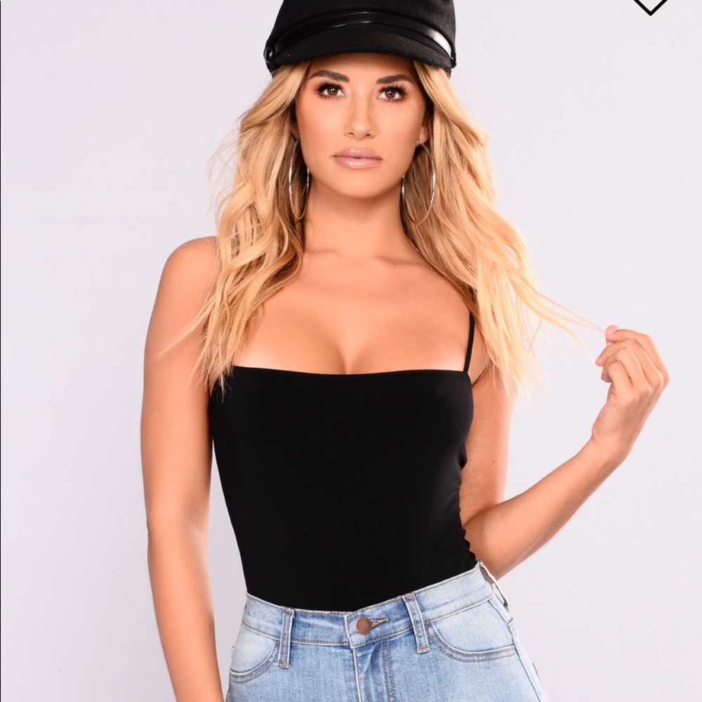 Brand new Fashion nova square neck bodysuit